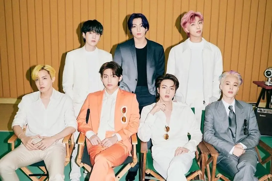 أعلنت فرقة BTS عن خططها لإقامة حفل عودة بعنوان "ARIRANG" وفيلم وثائقي بعنوان "THE RETURN"
