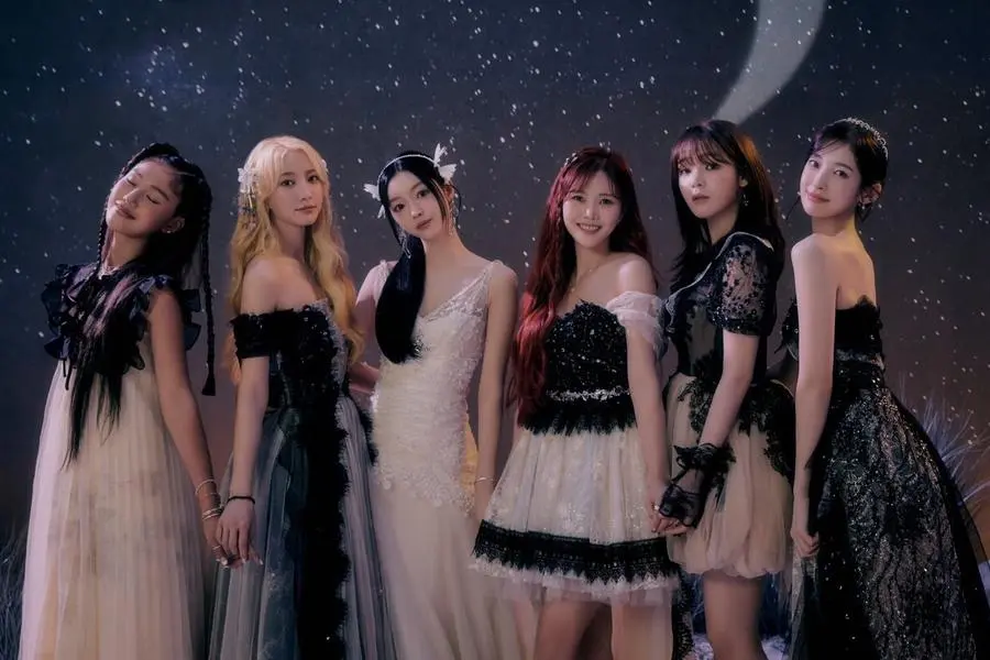 فرقة OH MY GIRL تعلن عن عودة المجموعة الكاملة
