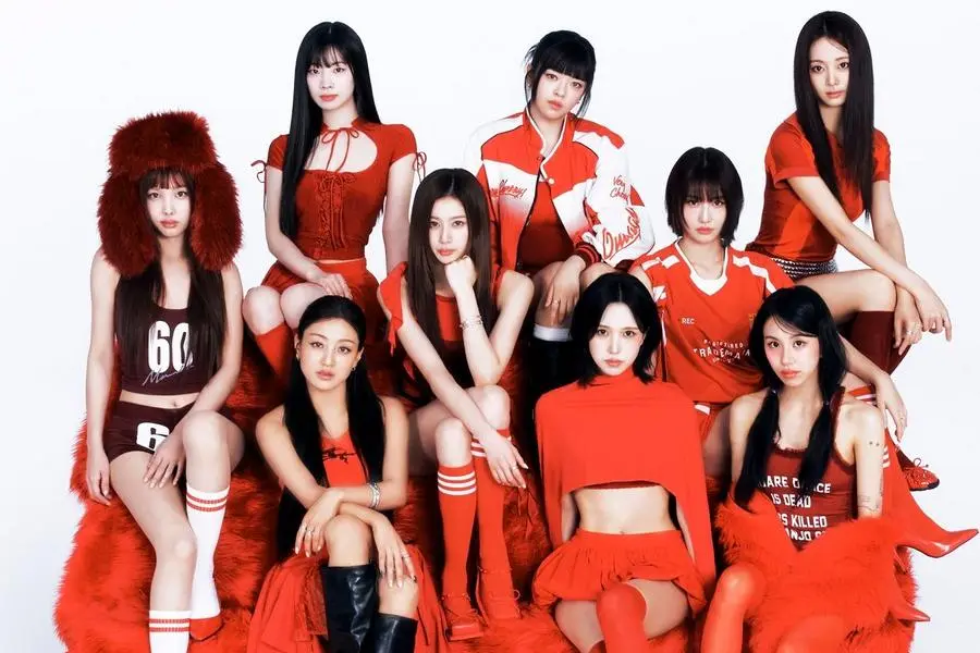 فرقة TWICE تحطم الرقم القياسي للحضور بين فرق الفتيات الكورية في جولتها في أمريكا الشمالية