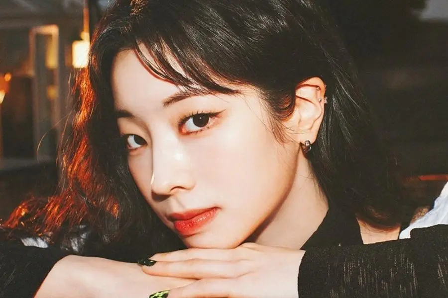 العضوة Dahyun من فرقة TWICE تعود إلى تقديم عروضها بشكل محدود ابتداءً من حفلات طوكيو