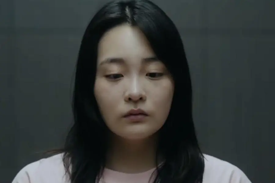 شاهد: استجواب كيم مين ها بعد انشقاقه عن كوريا الشمالية في فيلم "Hana Korea"