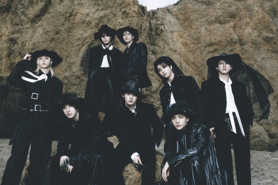 الملف الشخصي لفرقة Stray Kids