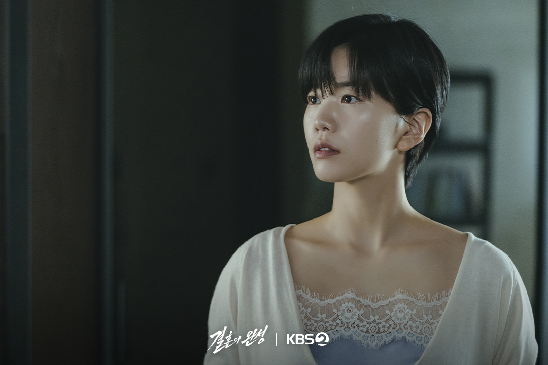 لي سول تواجه زوجها نامكونغ مين في الدراما الجديدة "الزوج - The Husband"