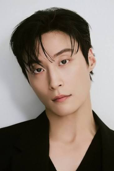 الممثل هيو نام جون - Heo Nam Jun الممثل هيو نام جون - Heo Nam Jun