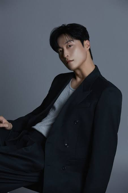 الممثل هيو نام جون - Heo Nam Jun الممثل هيو نام جون - Heo Nam Jun